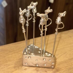 MICE AND CHESSE PICKS