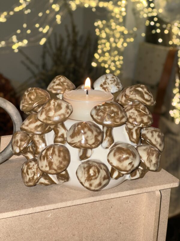 MUSHROOM TEA LIGHT HOLDER